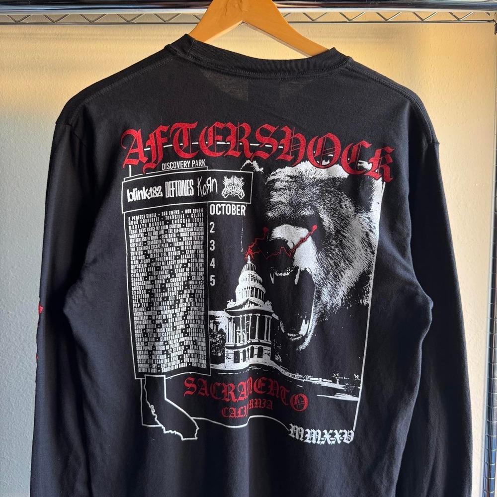 Aftershock Sacramento 2025 Festival Long Sleeve Shirt blink-182 Deftones Korn M